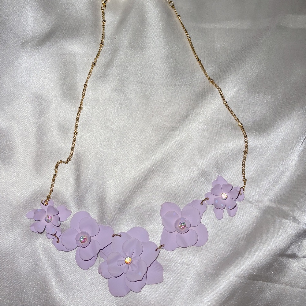Purple floral necklace
